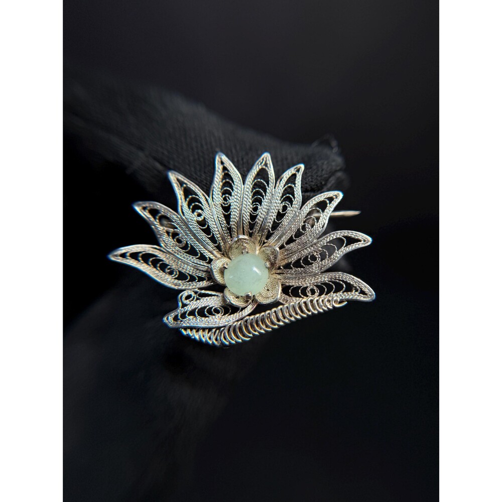 Vintage 800 Silver Pale Green Stone Floral Filigree Brooch